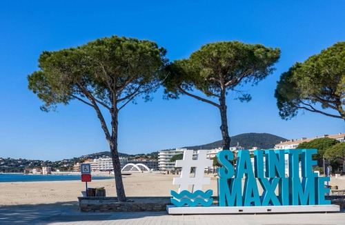Sainte-Maxime Apartment | 50 m² Apartment ∙ 2 bedrooms ∙ 4 guests