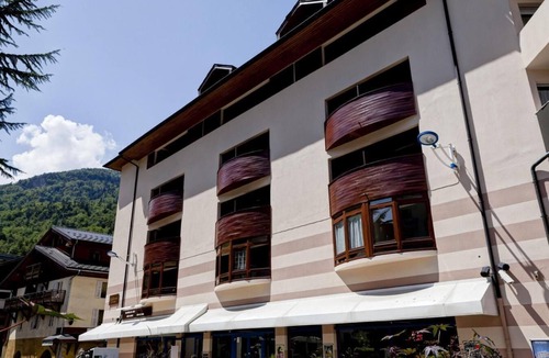 Brides-les-Bains Apartment | 50m from resort center, 3rd floor, balcony, 28m², Brides Les Bains