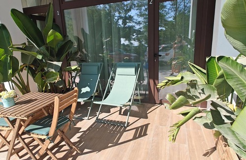 El Garraf Apartment | 55 m2 Suite, private bathroom and terrace. My little house in Garraf