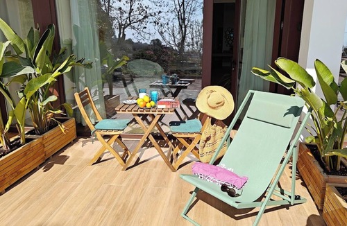 El Garraf Apartment | 55 m2 Suite, private bathroom and terrace. My little house in Garraf