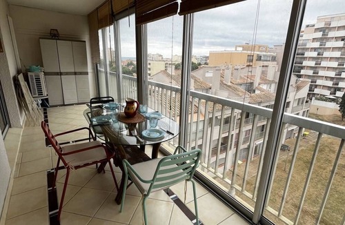 Le Port Apartment | 5CANETP36 – 1-Bedroom Apartment with A/C, Loggia et Marina View, Just Steps from the Beach