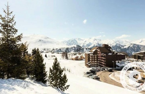 Bergers Apartment | 5th floor, view mountain, balcony, tv, ski locker, 22m², Alpe d'Huez