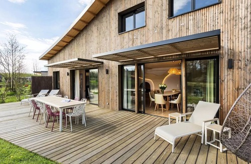 Bailly-Romainvilliers House | 6-Room Cottage for 10 People (VIP)