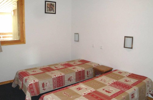 Vaujany Apartment | 60 m² Apartment ∙ 3 bedrooms ∙ 8 guests