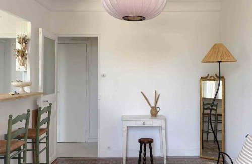 Notre-Dame du Mont Apartment | 61JAU Marseille,pied à terre la Plaine