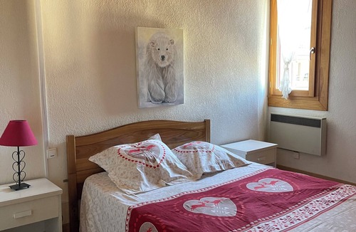 Font-Romeu-Odeillo-Via Apartment | 70m2 apartment 50m from the gondola, 3 bedrooms