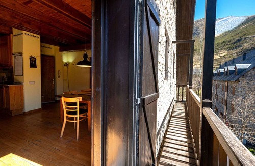 Taull Apartment | 90 m² Apartment ∙ 2 bedrooms ∙ 6 guests