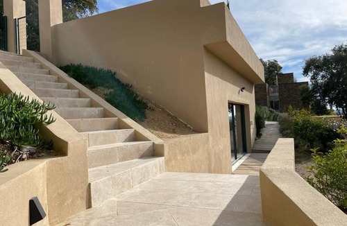 Grimaud Villa | A 10 Minutes de Saint-tropez, Villa Avec sa Piscine Dans un Domaine Sécurisé !