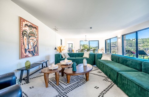 Grimaud Villa | A 10 Minutes de Saint-tropez, Villa Avec sa Piscine Dans un Domaine Sécurisé !
