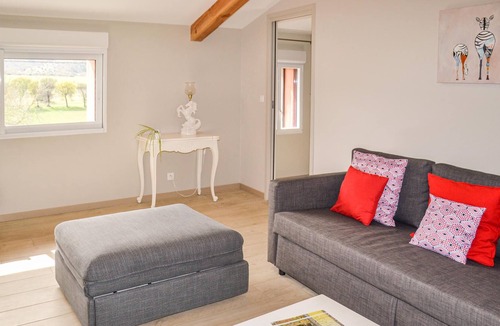 La Vacquerie-et-Saint-Martin-de-Castries House | A family vacation home, with pets allowed and a large outdoor area awaiting you.