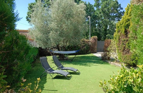Becerril de la Sierra House | A Happy Place. Casa rural con piscina y barbacoa.