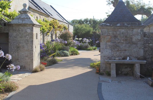 Plogoff House | A LA FERME DU BOUT DU MONDE - POINTE DU RAZ