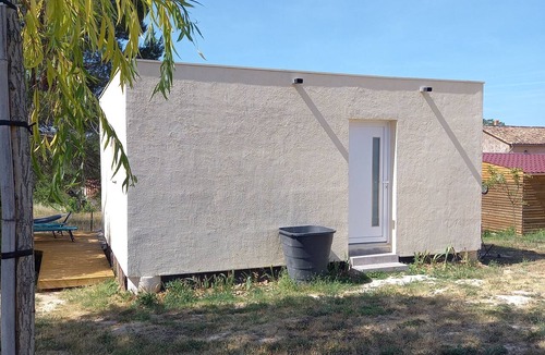 Fox-Amphoux Apartment | A Little Cottage in the Heart of Green Provence
