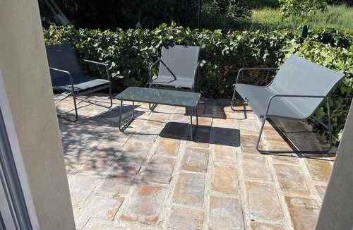 Millenaire House | A little haven of peace on an estate just outside Montpellier.