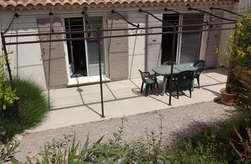 Fontvieille House | A stay in Provence