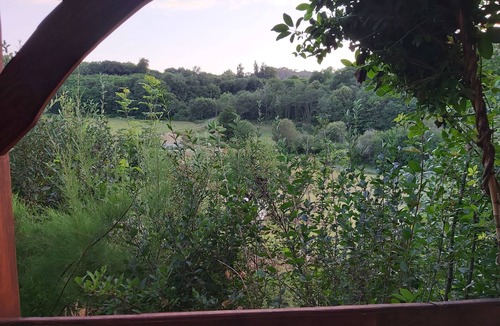 Saint-Julien-de-Lampon House | A tiny house in the Périgord Noir, near the river, surrounded by nature.