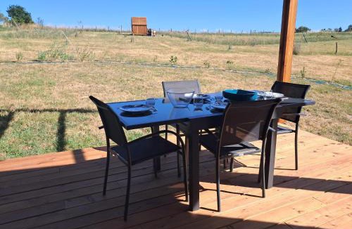 Saint-Merd-les-Oussines House | Abeilles & Etoiles