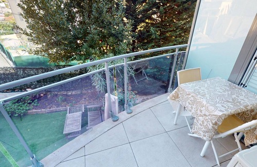 Roquebrune-Cap-Martin Apartment | AC apartment with balcony, garage and wifi - near beach and train station