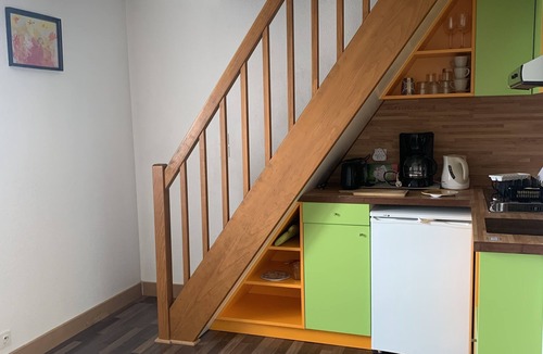 Kerfany-les-Pins Apartment | ACCESS TO KERFANY LES PINS CASTEL BEACH APARTMENT STARTING AT 80€ PER NIGHT