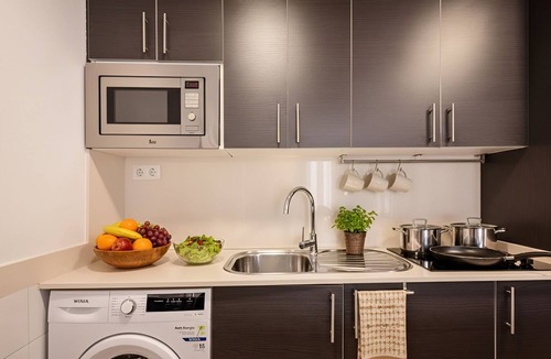 La Ribera Apartment | Acomodis Apartments - Comfy 15-Bedroom GroupFlat 10-Baths City Center BCN max 30