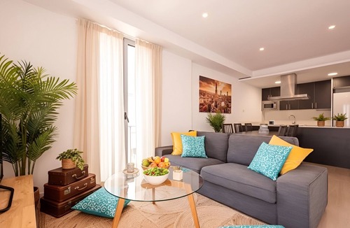 La Ribera Apartment | Acomodis Apartments - Warm 9-Bedroom GroupFlat 6-Baths Old Town Barcelona max 18