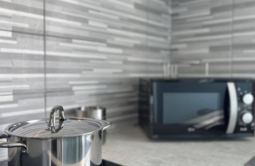 Aurillac Apartment | Adrian's Parenthesis