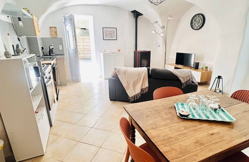 Portes-en-Valdaine House | Air-conditioned stone house with a small garden – sleeps 6