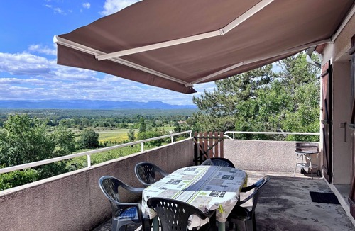 Grospierres House | Air-conditioned, classified* gîte with heated pool near the Gorges de l'Ardèche