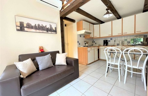 Gruissan House | Air-conditioned house with veranda, near sea, Gruissan