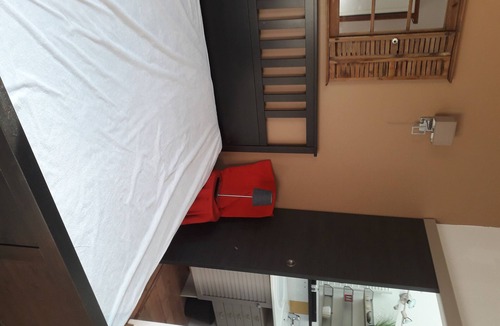 Perols House | Air-conditioned pool villa 2km from the sea
