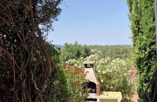 Connaux Villa | Air-conditioned villa, private pool, dogs welcome – Avignon/Uzès/Pont du Gard.