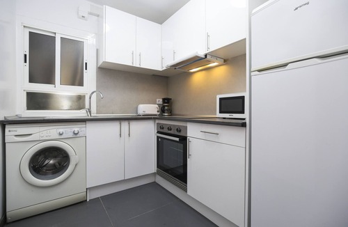 La Pineda Apartment | AirCon Apartment in front of the beach