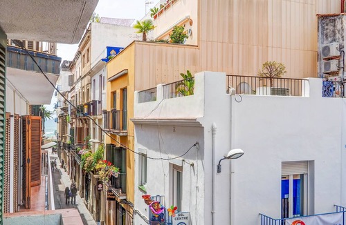 Sitges Town Center Apartment | Aire Apartment by Hello Homes Sitges