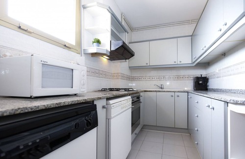 La Pineda Apartment | ALBENIZ Atic