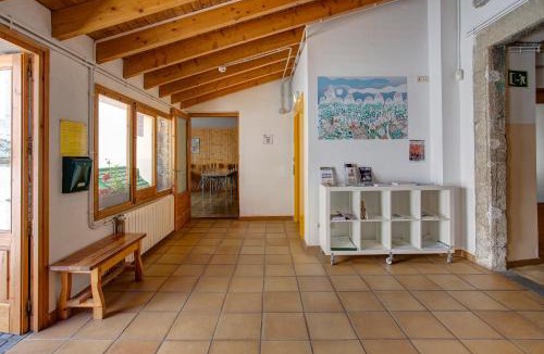 Llivia Hostel | Alberg Anna Maria Janer
