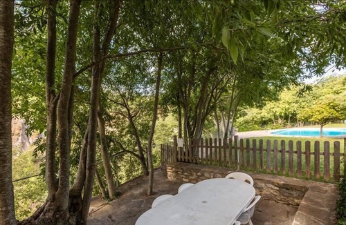 Salas de Pallars Apartment | Alberg La Solana - 1 - Quadruple Room (4 Adults)