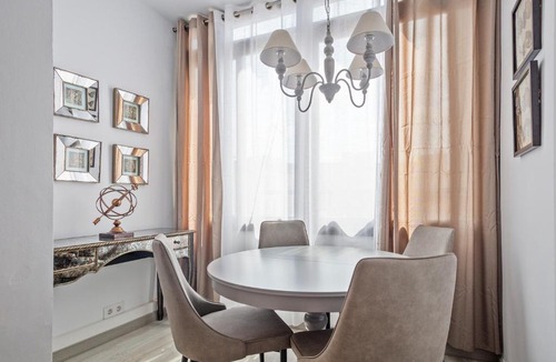 Sant Antoni Apartment | Alcam Books