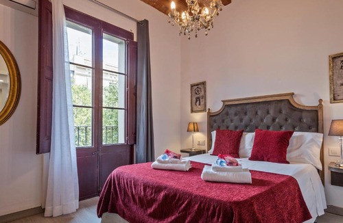 Sant Antoni Apartment | Alcam Books