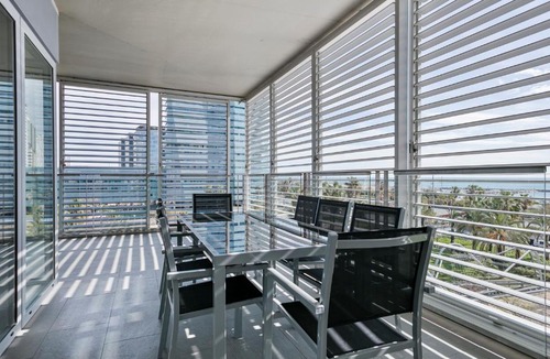 Diagonal Mar i el Front Maritim del Poblenou Apartment | Alcam Llum Deluxe