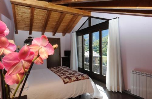 Tirvia House | Allotjament rural La Comella de Tírvia