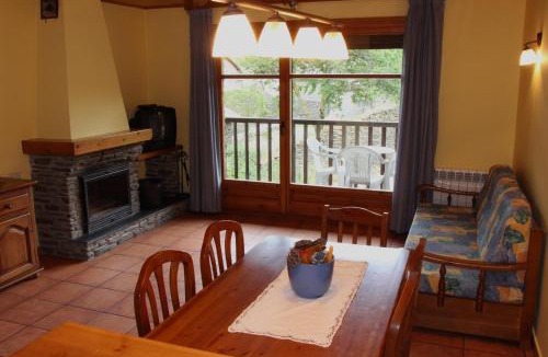 Areu Apartment | Alojamiento Rural l'Hortal