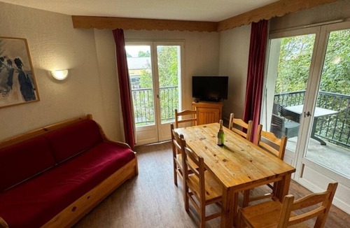 Saint-Gervais-les-Bains Apartment | Alpine Escape! 6-Person Apt Next to Lift – Grand Panorama 216