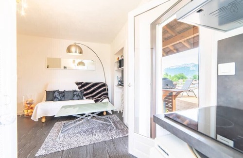 Saint-Jorioz Apartment | Amélia Private apartment terrace classified 4 stars