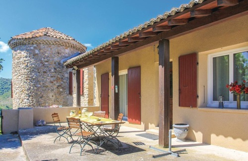Flaviac House | Amazing home in Flaviac