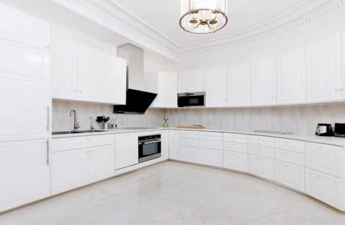 Chaussee-d'Antin Apartment | AMIDST THE CULTURE, SHOPING & MAGIC OF PARIS-A 7 BEDROOM HAUSSAMAN LUXURY