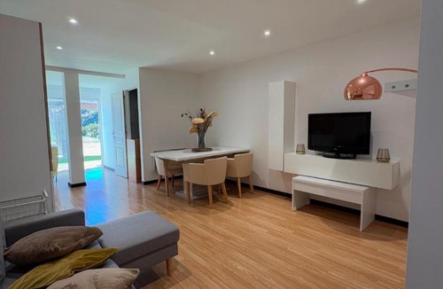 Ensues-la-Redonne Apartment | Andromède