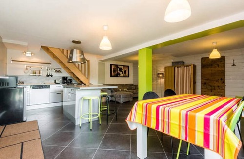 Quintal House | ANNECY LA FERME DE QUINTAL indoor heated pool