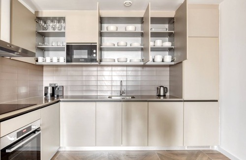 Sant Pere Apartment | Antiga Esquerra de l'Eixample 2BR
