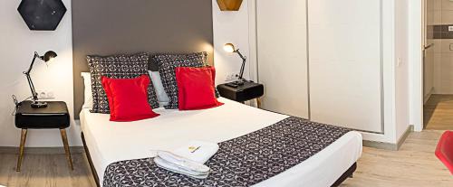 La Sagrada Familia Apartment | Apart-Suites Hostemplo