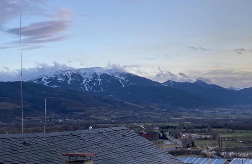 La Molina Apartment | Apartament a La Molina, grans vistes, llar de foc